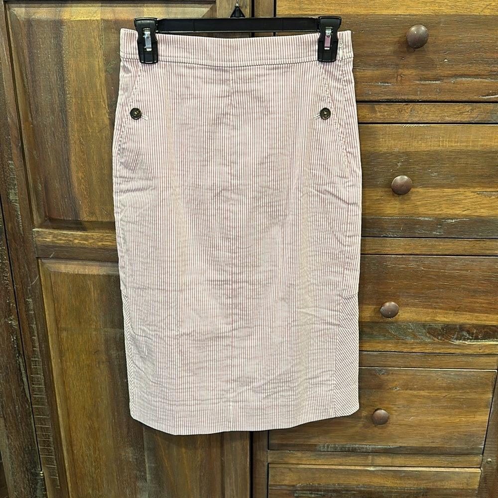 J Crew Pencil Skirt In Seersucker - Picture 2 of 6